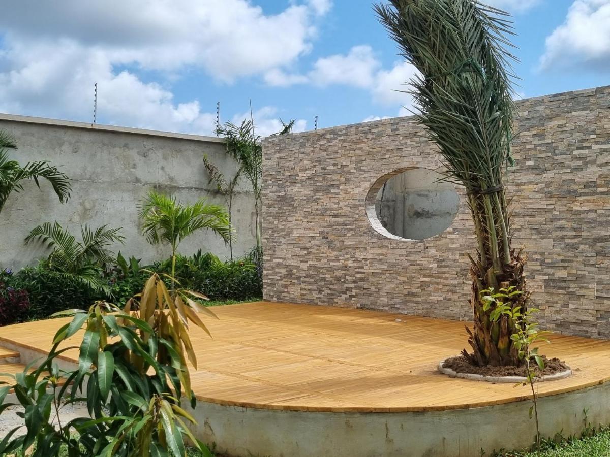 Villa Bolati, Avec Piscine, Jacuzzi, Jardin Et Vue Bonoua 外观 照片